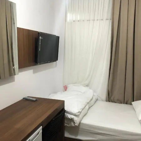 Aparthotel Marmara 2*