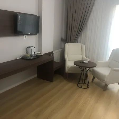 Marmara Apartmanhotel 2*